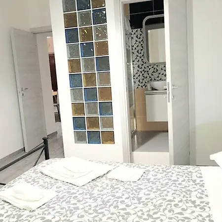 Luxury Esquilino Apartment *
